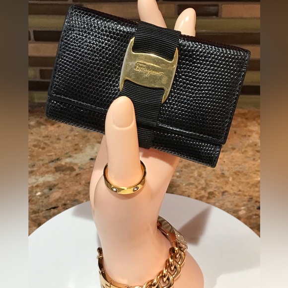 Salvatore Ferragamo 6-Key Holder Vara Ribbon Leather Case ππ₯π€ - Picture 17 of 17